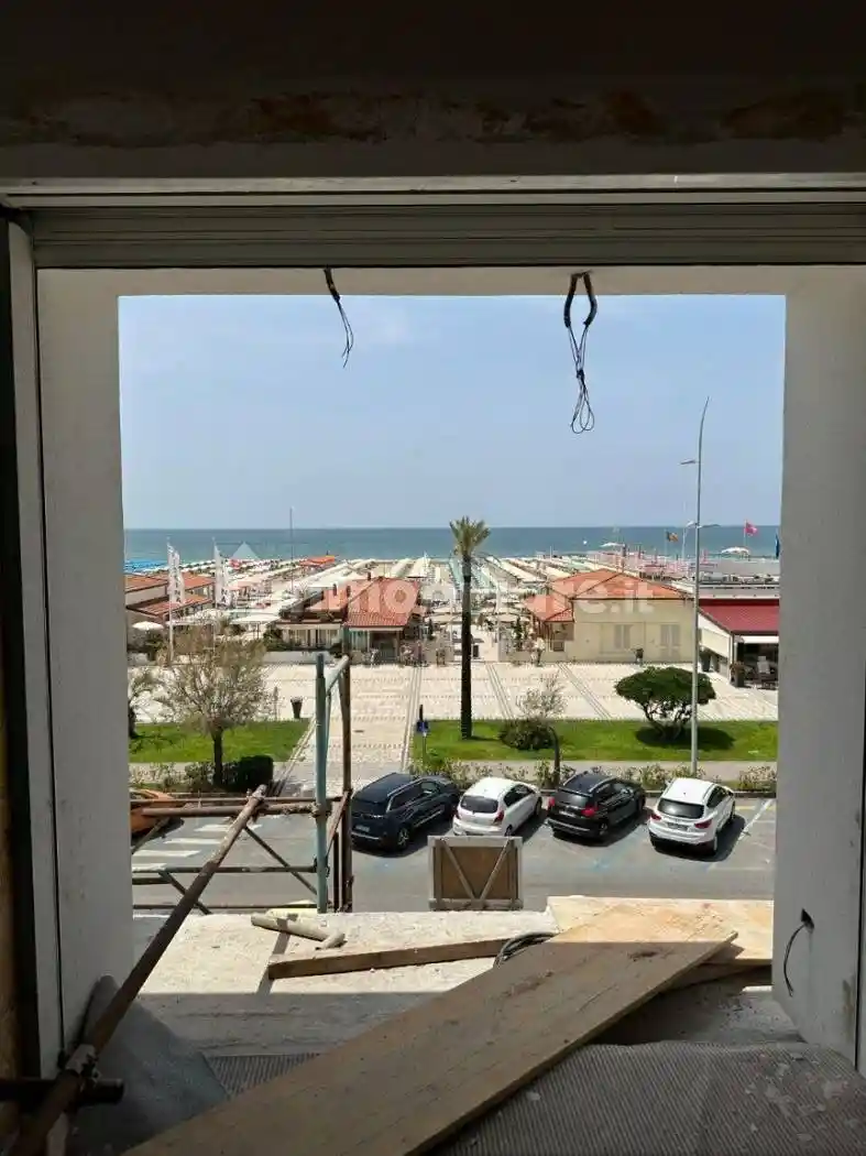 Appartamento in vendita a Camaiore