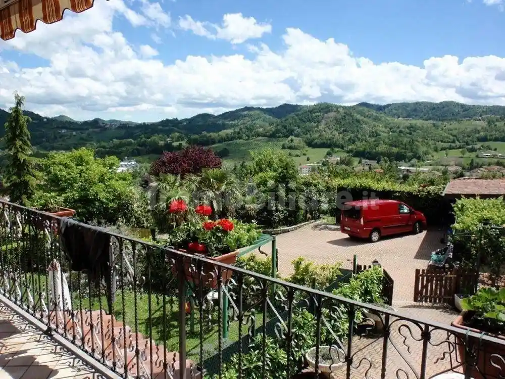 Casa indipendente in vendita a Cerrina Monferrato