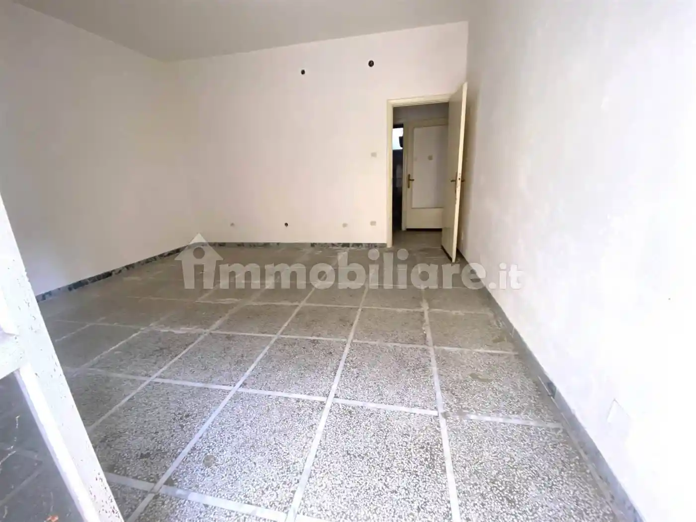 Trilocale da ristrutturare, seminterrato, Centro Storico, Catanzaro - foto 3