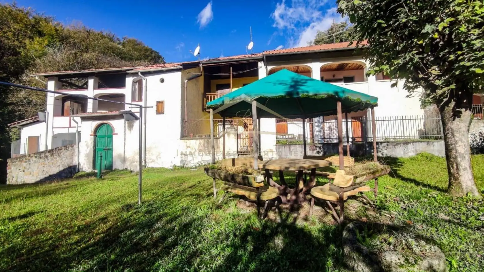 Casa indipendente in vendita a Cellio con Breia