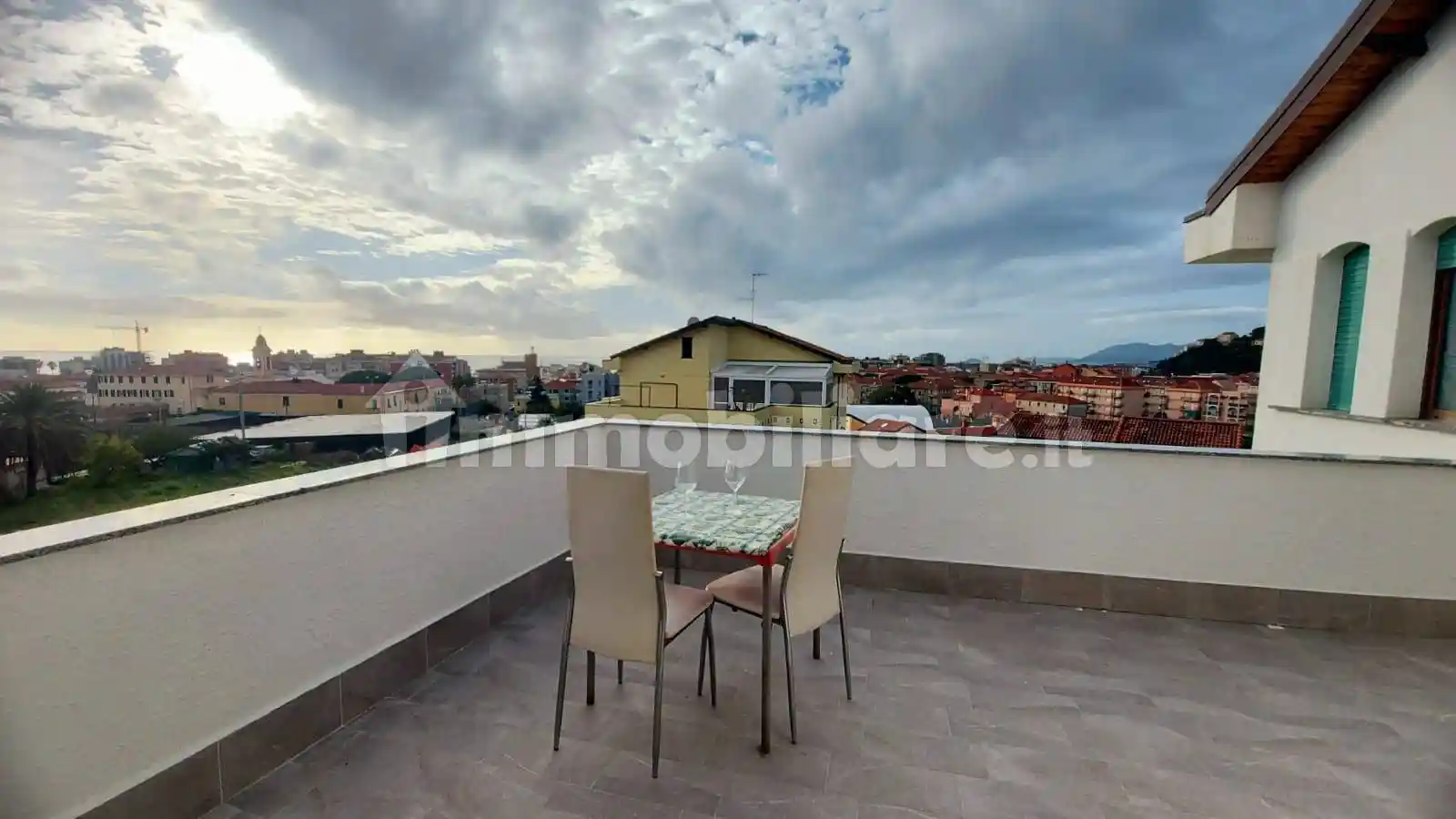 Attico - Mansarda in vendita a Pietra Ligure