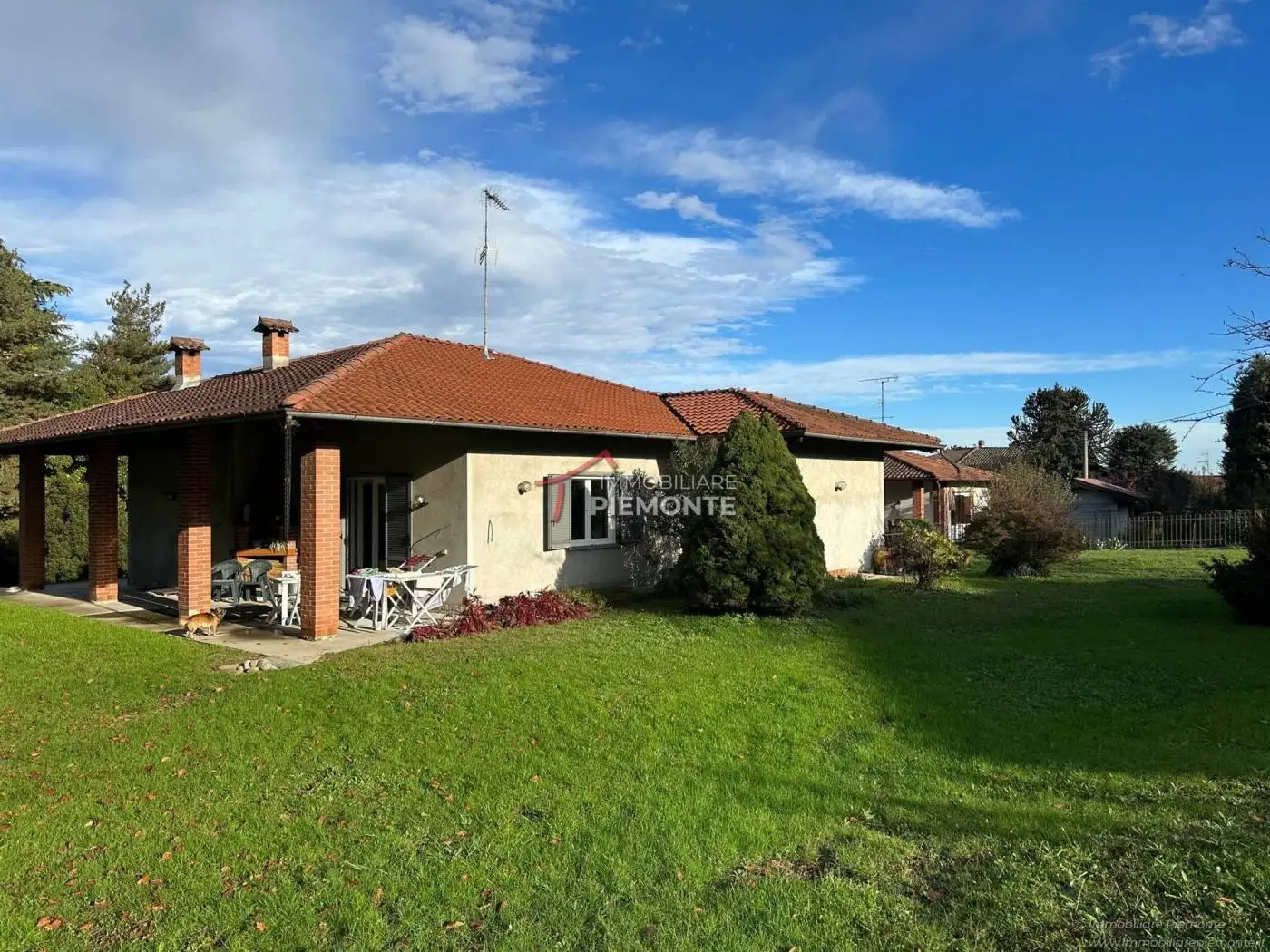 Villa unifamiliare via Oleggio Castello, Centro, Comignago - foto 3