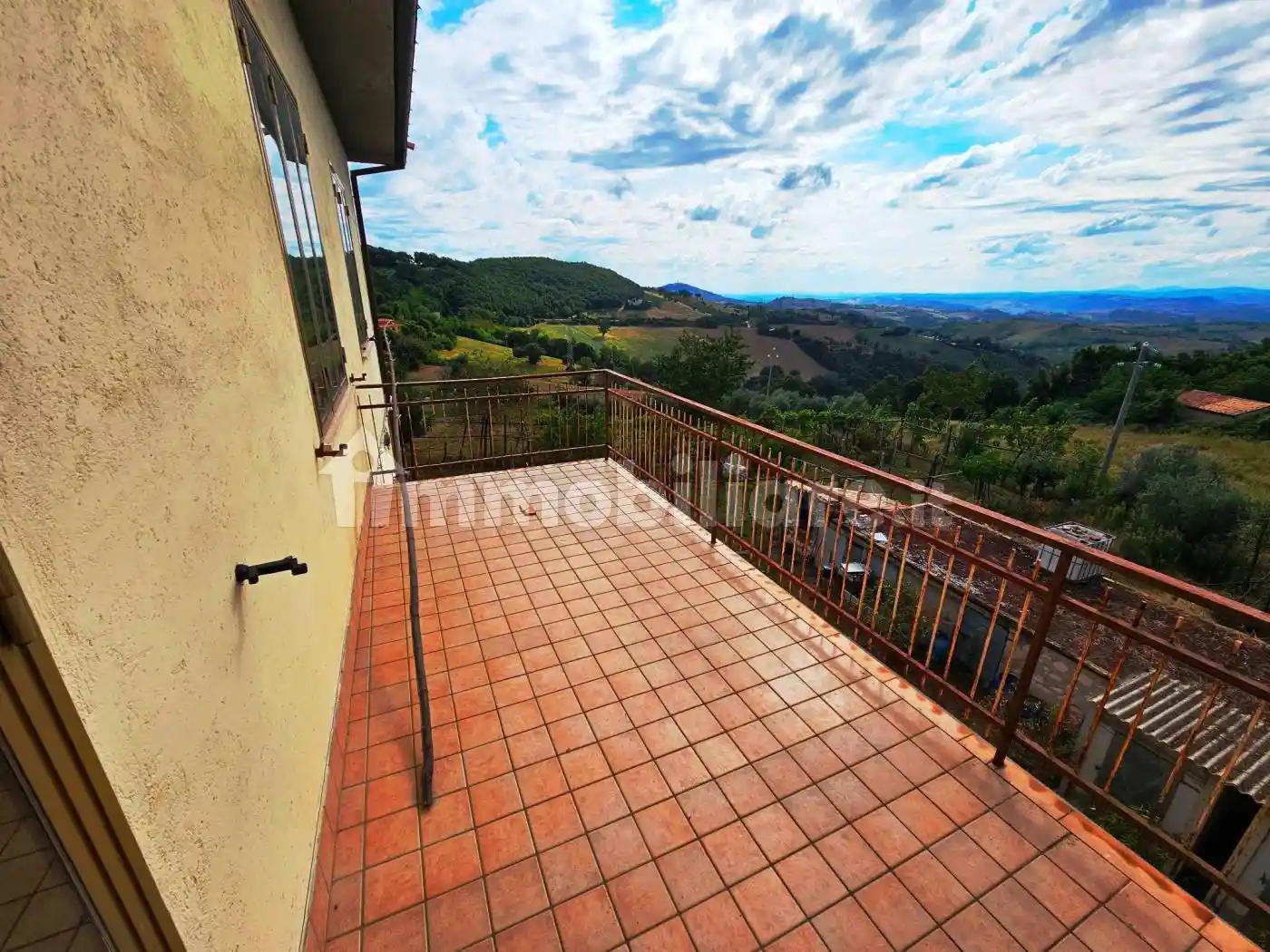 Rustico - Casale in vendita a San Severino Marche