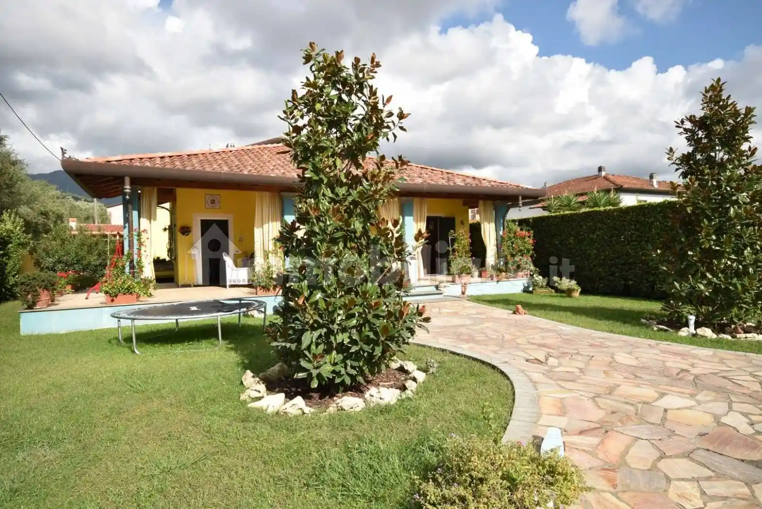 Villa in vendita a Seravezza