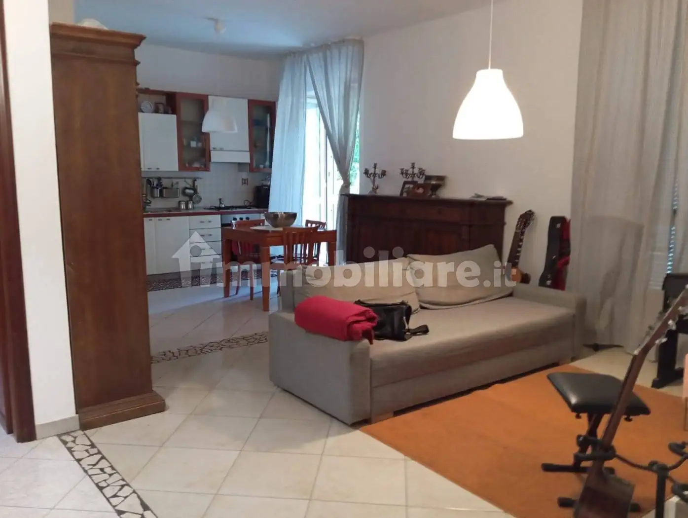 Appartamento in affitto a Pozzuoli