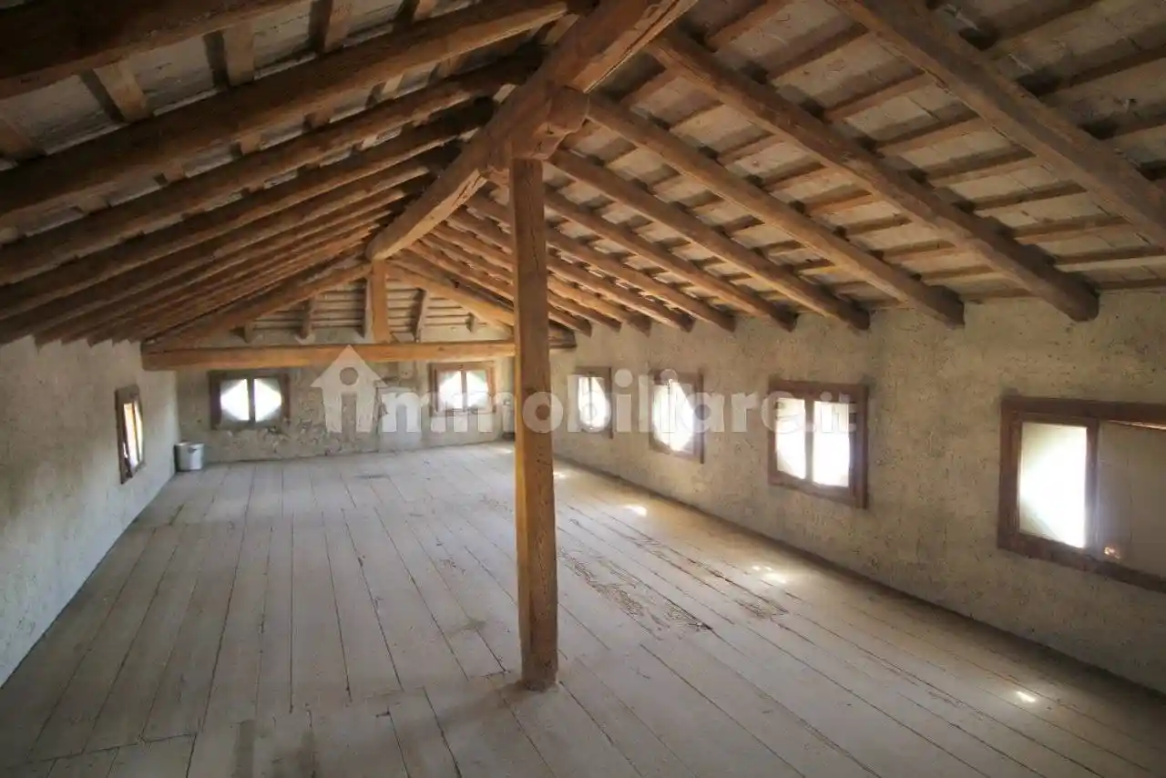 Villa in vendita a Cornuda