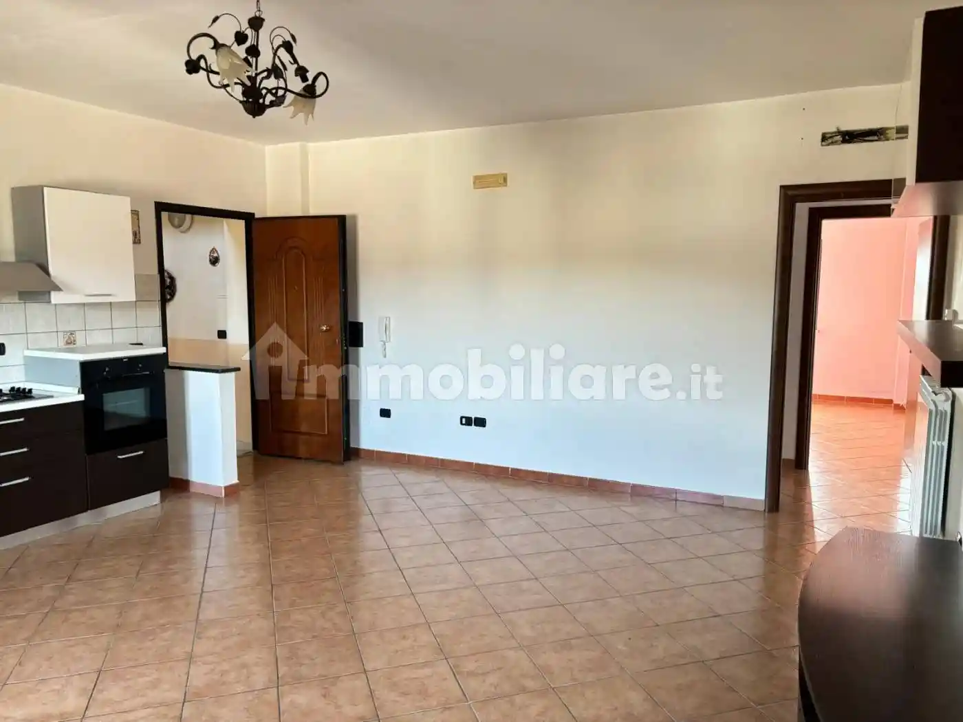 Quadrilocale via Brasile, Tufolo, Farina, Crotone - foto 2