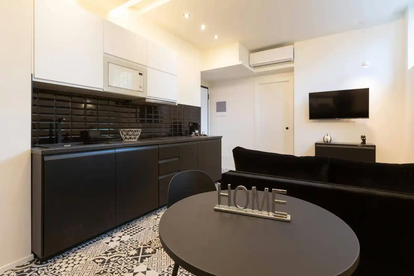 Casa indipendente in affitto a Milano