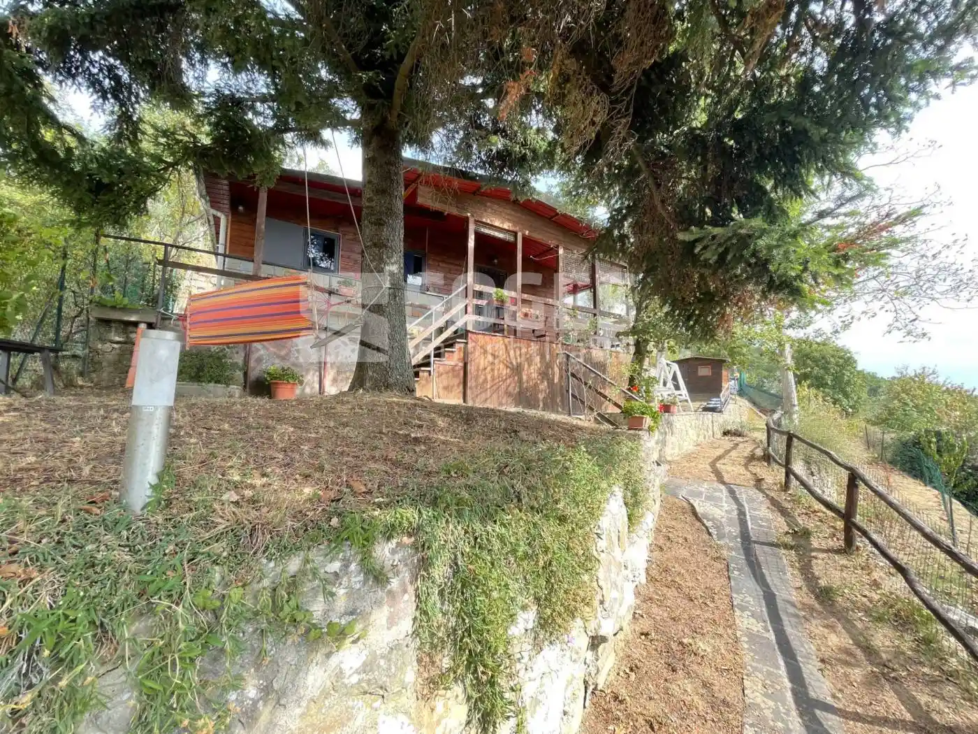 Casa indipendente in vendita a Reggello