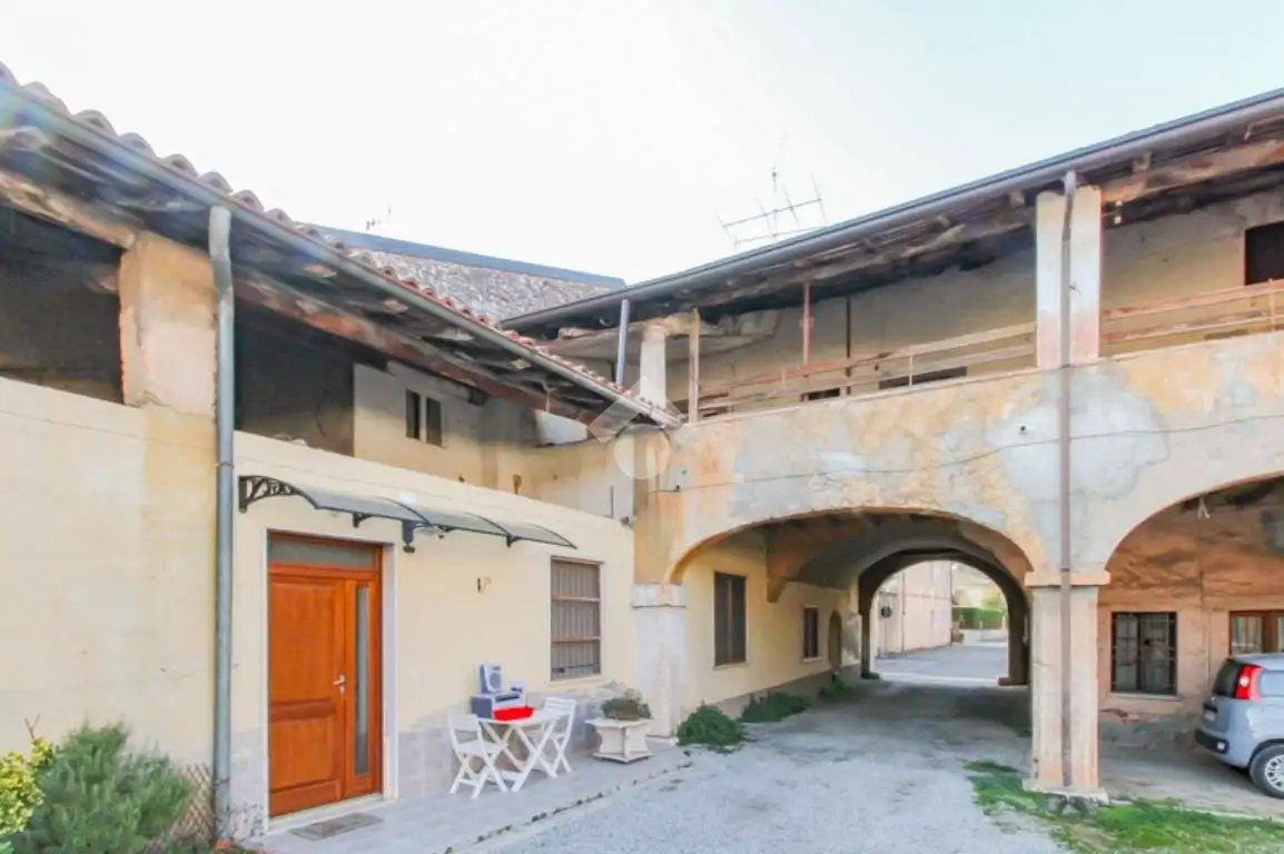 Rustico - Casale in vendita a Nuvolento