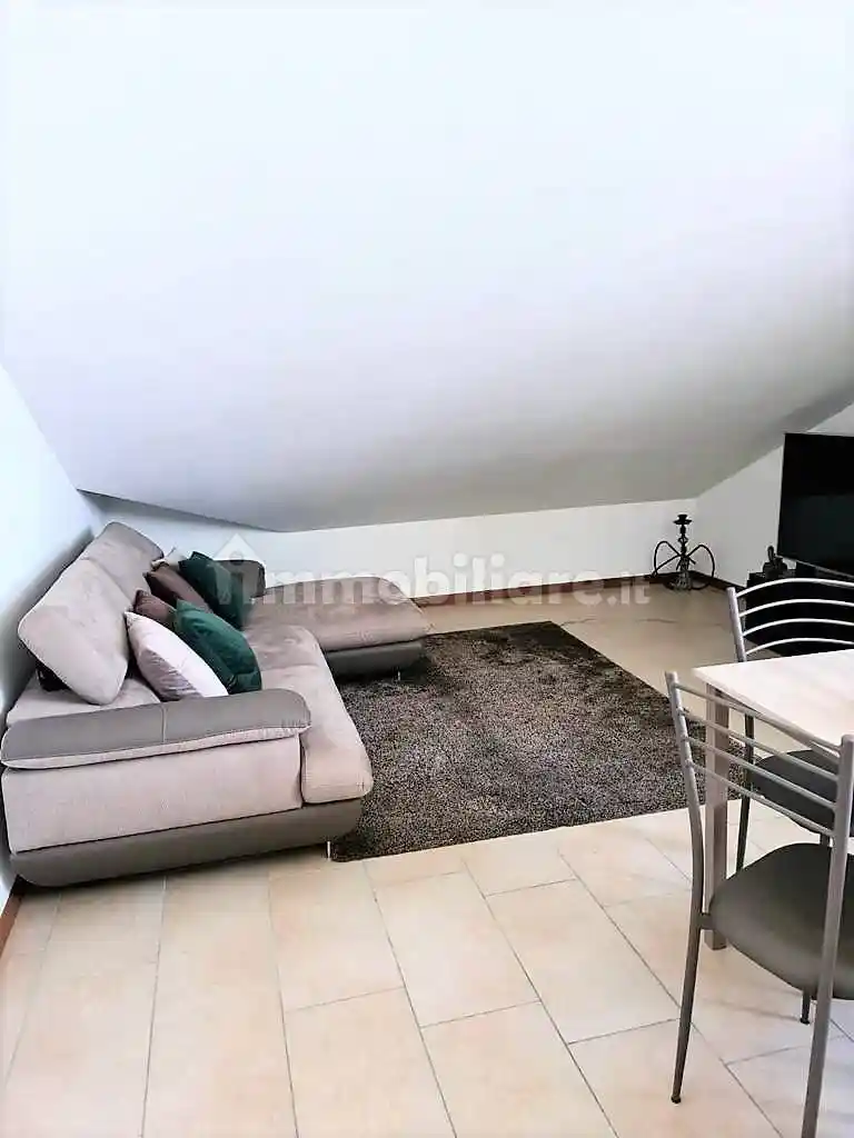 Appartamento in affitto a Vermezzo con Zelo