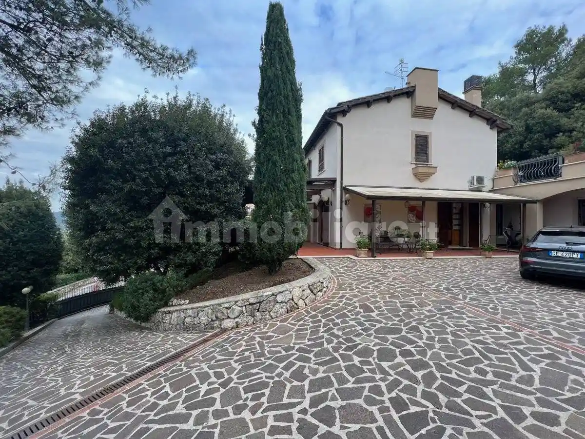 Villa in vendita a Narni