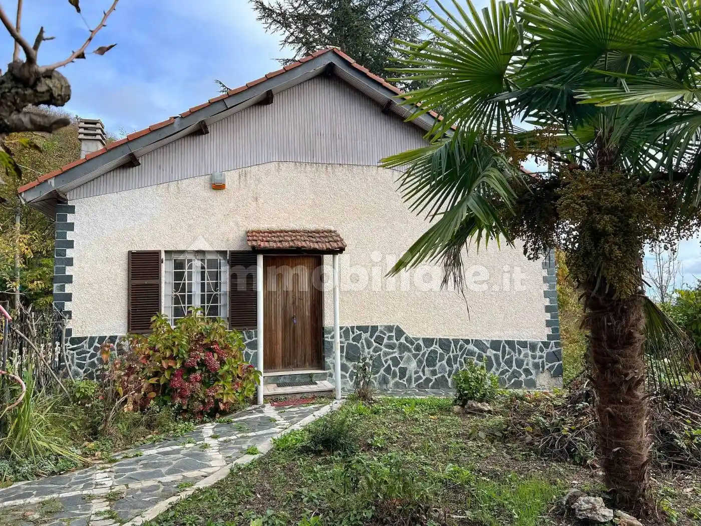 Villa in vendita a Pallare