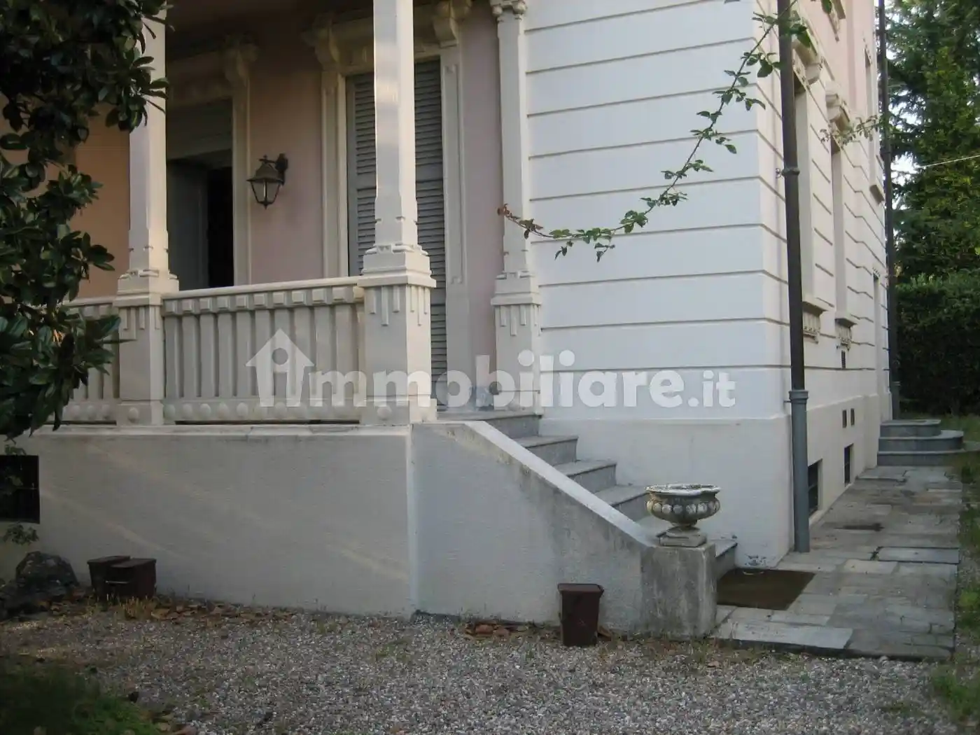 Villa unifamiliare via Nazario Sauro 6, Casbeno, Varese - foto 2