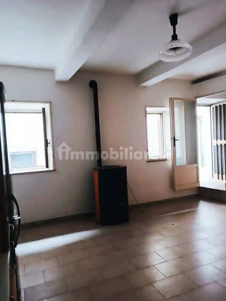 Trilocale Costa Sant'Andrea, Cerchio - foto 4