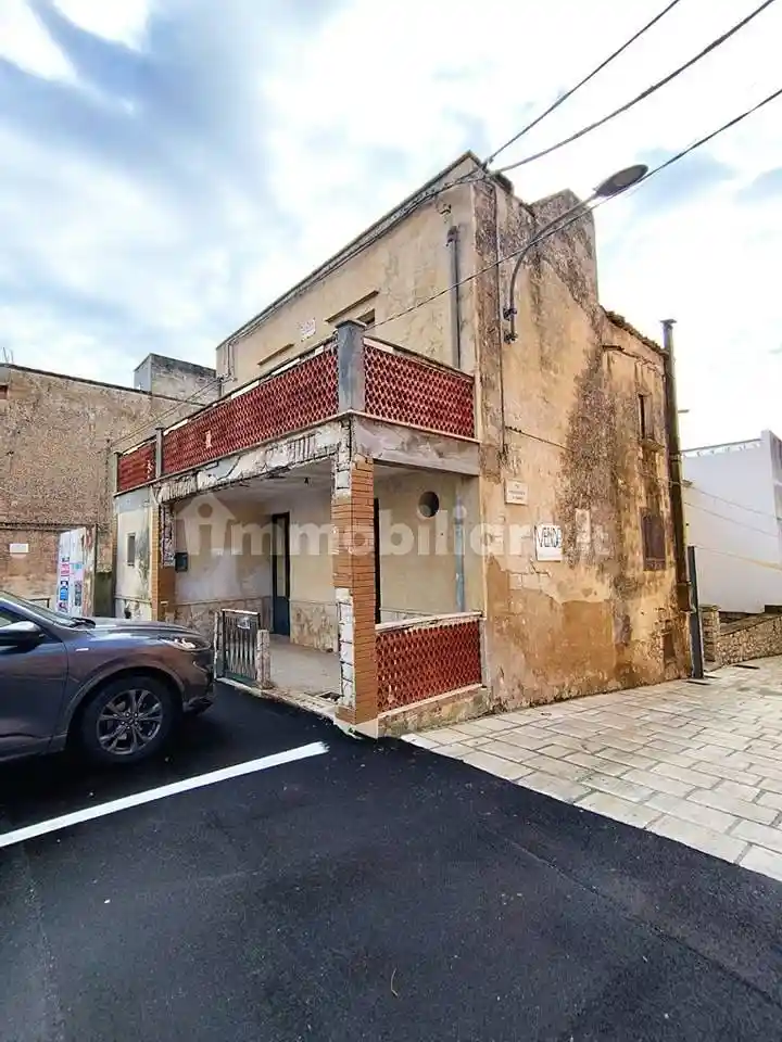 Casa indipendente in vendita a Valderice