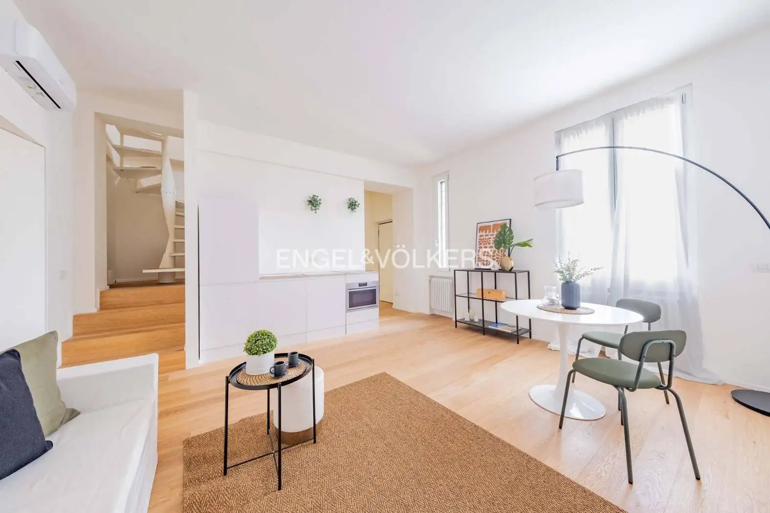 Penthouse - Attic in vendita a Milan