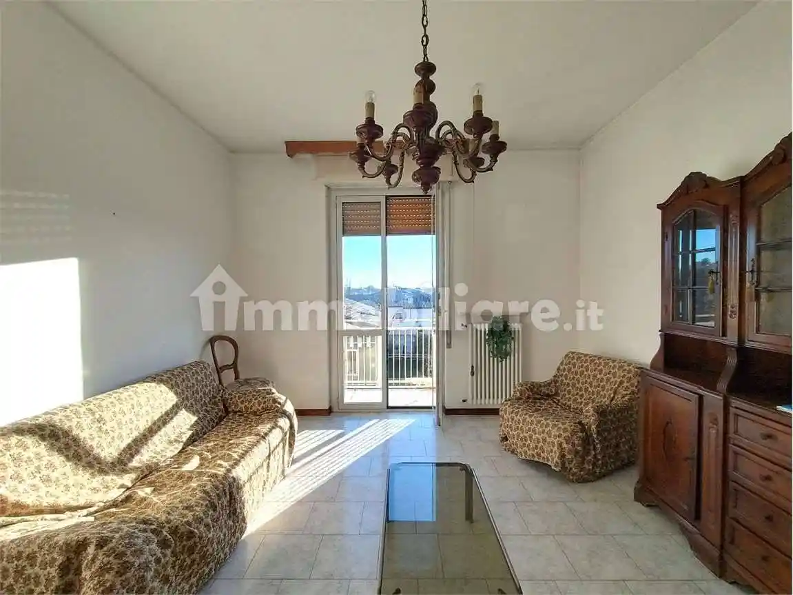 Appartamento in vendita a Carpaneto Piacentino