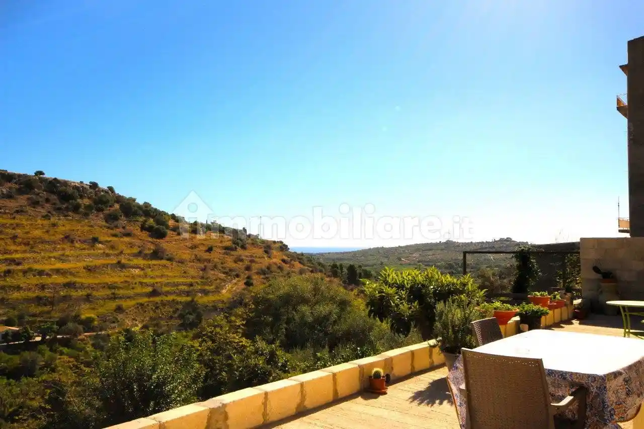 Casa indipendente in vendita a Noto