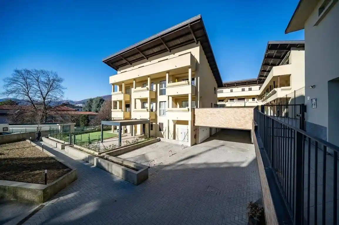 Appartamento in vendita a Oggiono