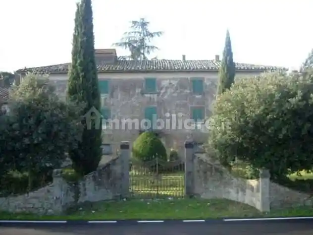 Villa in vendita a Cortona