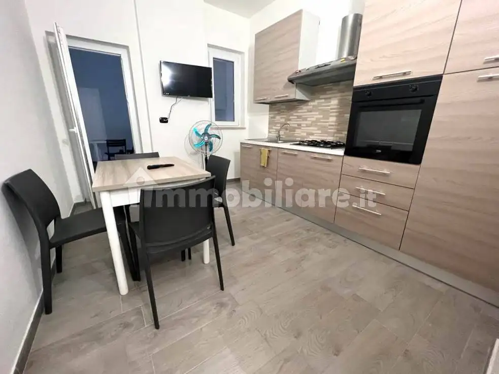 Appartamento in vendita a Stalettì