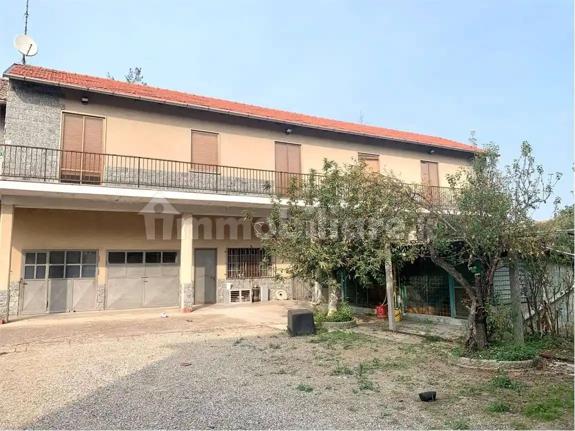 Villa in vendita a Novara