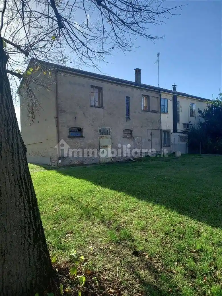 Villa in vendita a Lugo