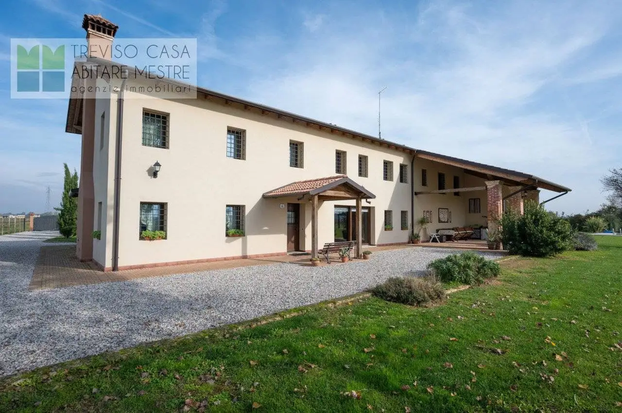 Villa in vendita a Chiarano