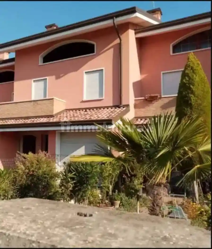 Villetta a schiera - foto 2