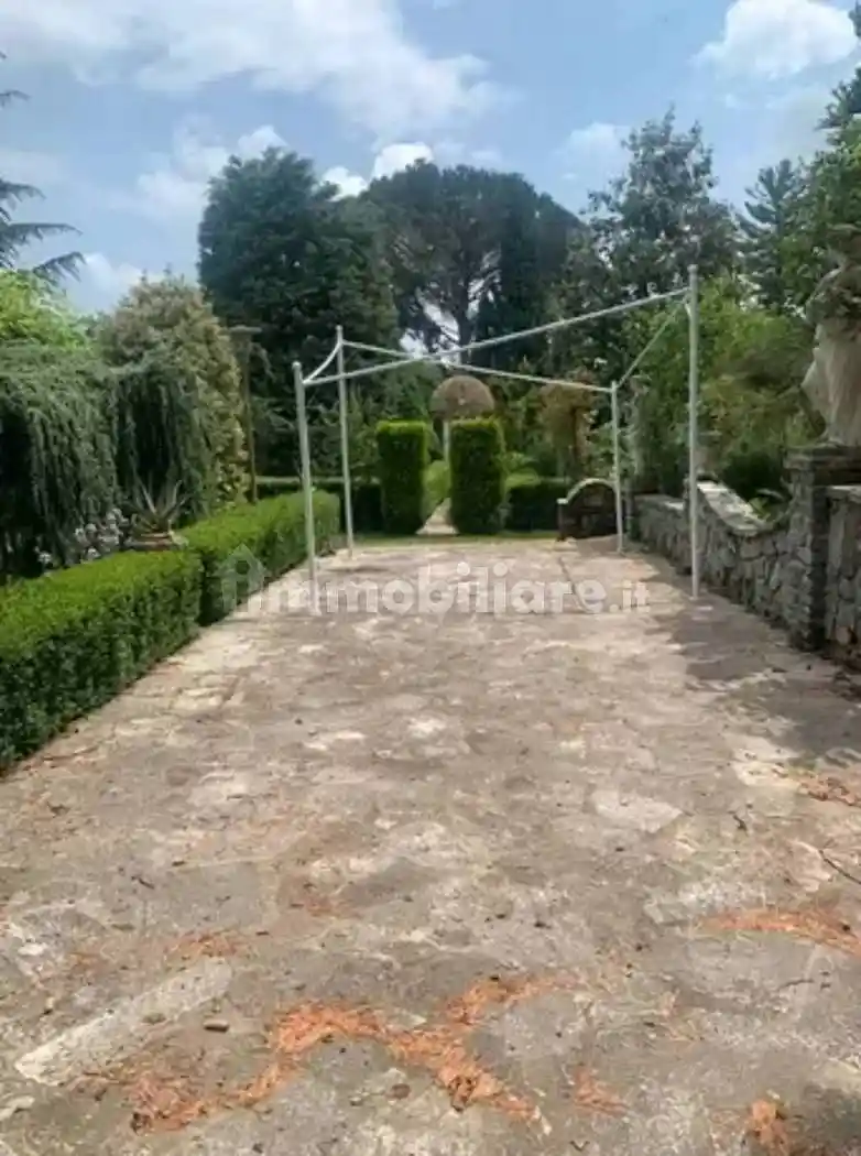 Villa in vendita a Bricherasio