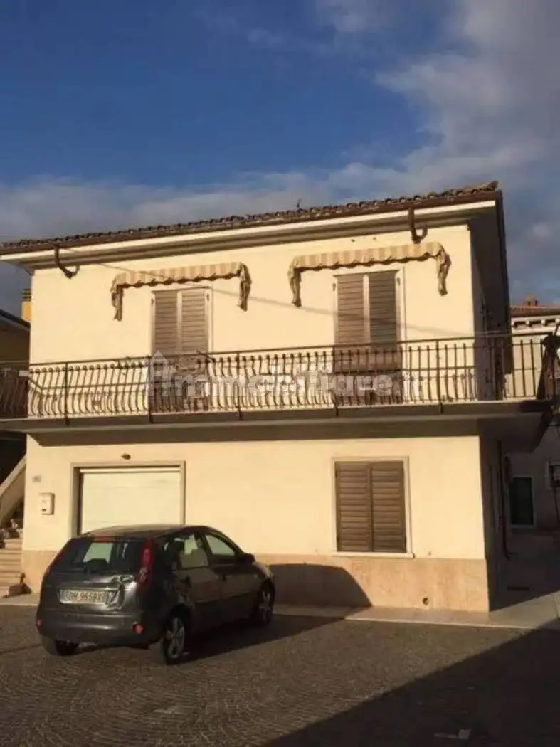 Casa indipendente in vendita a Dolcè