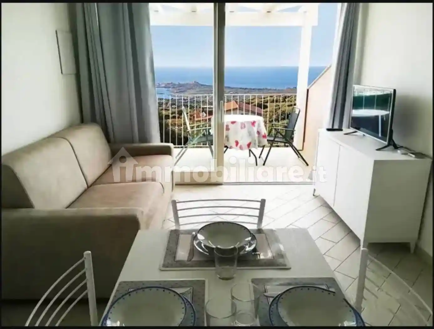 Appartamento in vendita a Trinità d'Agultu e Vignola