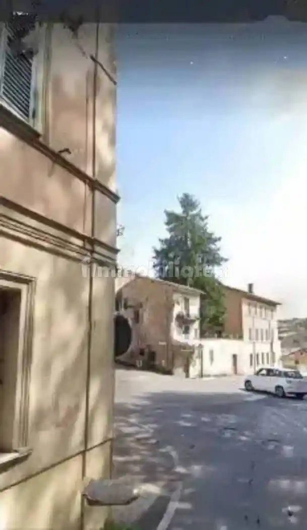 Casa indipendente in vendita a Bassano Romano