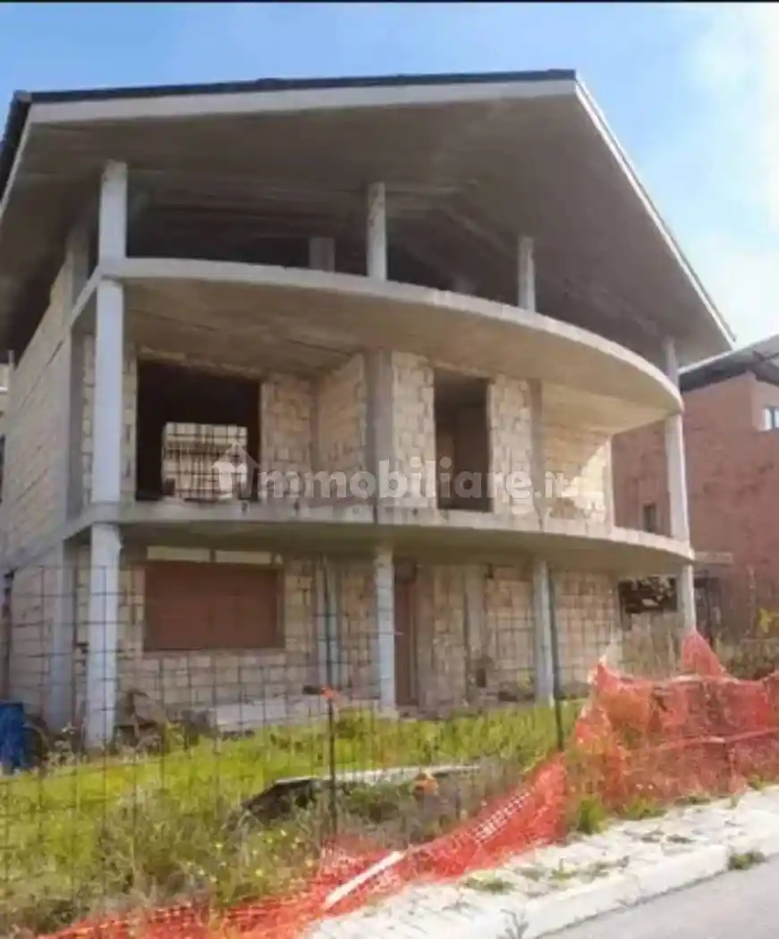 Terratetto unifamiliare via Fratelli Bandiera, Spoltore - foto 3