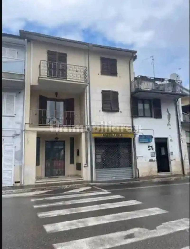 Casa indipendente in vendita a Folignano