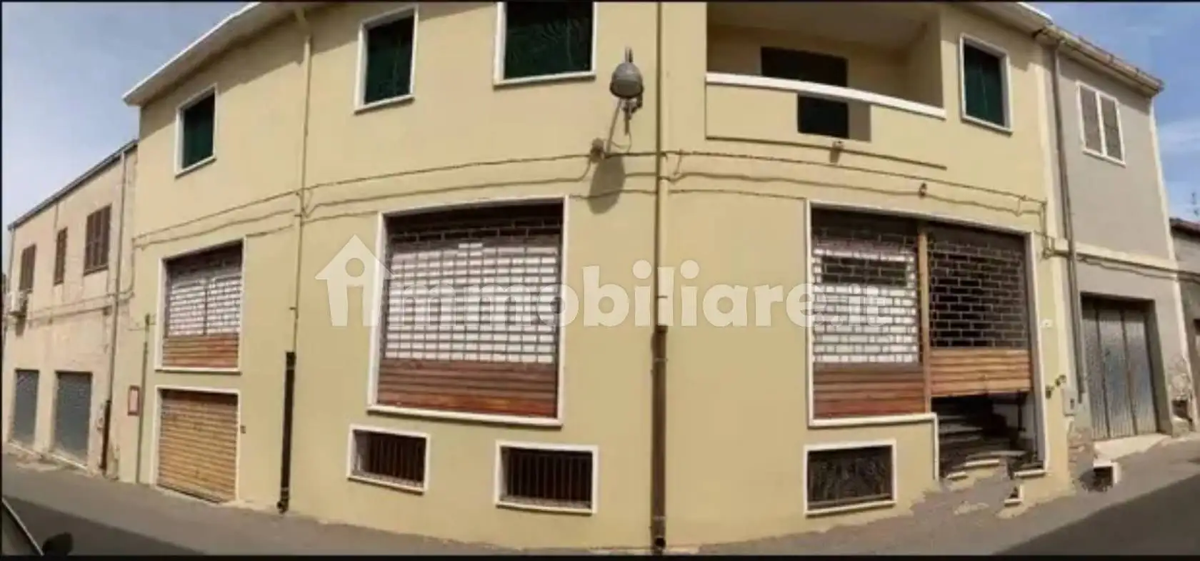 Casa indipendente in vendita a Uri