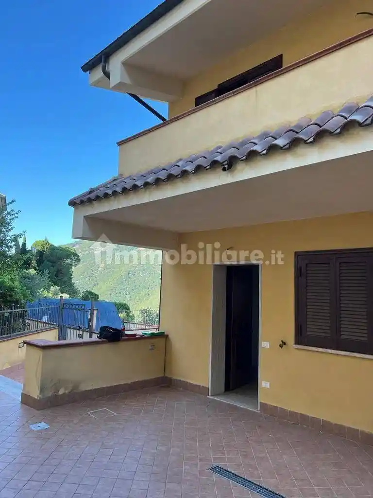 Villetta a schiera in vendita a Ciciliano