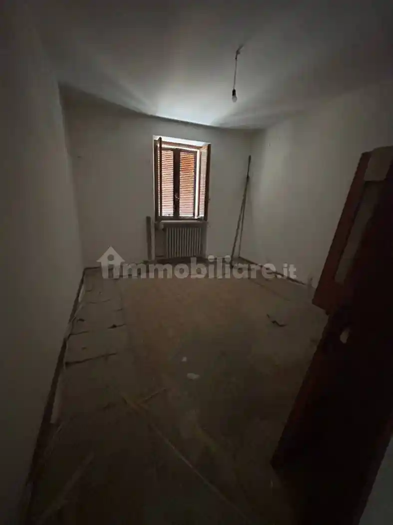 Terratetto unifamiliare 100 m², da ristrutturare, Centro, Viarigi - foto 4