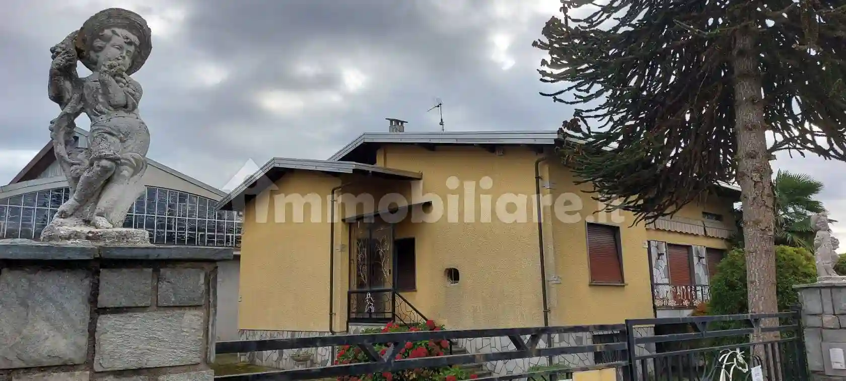 Villa unifamiliare via Cesare Battisti 81, Borgomanero, Briga Novarese - foto 4
