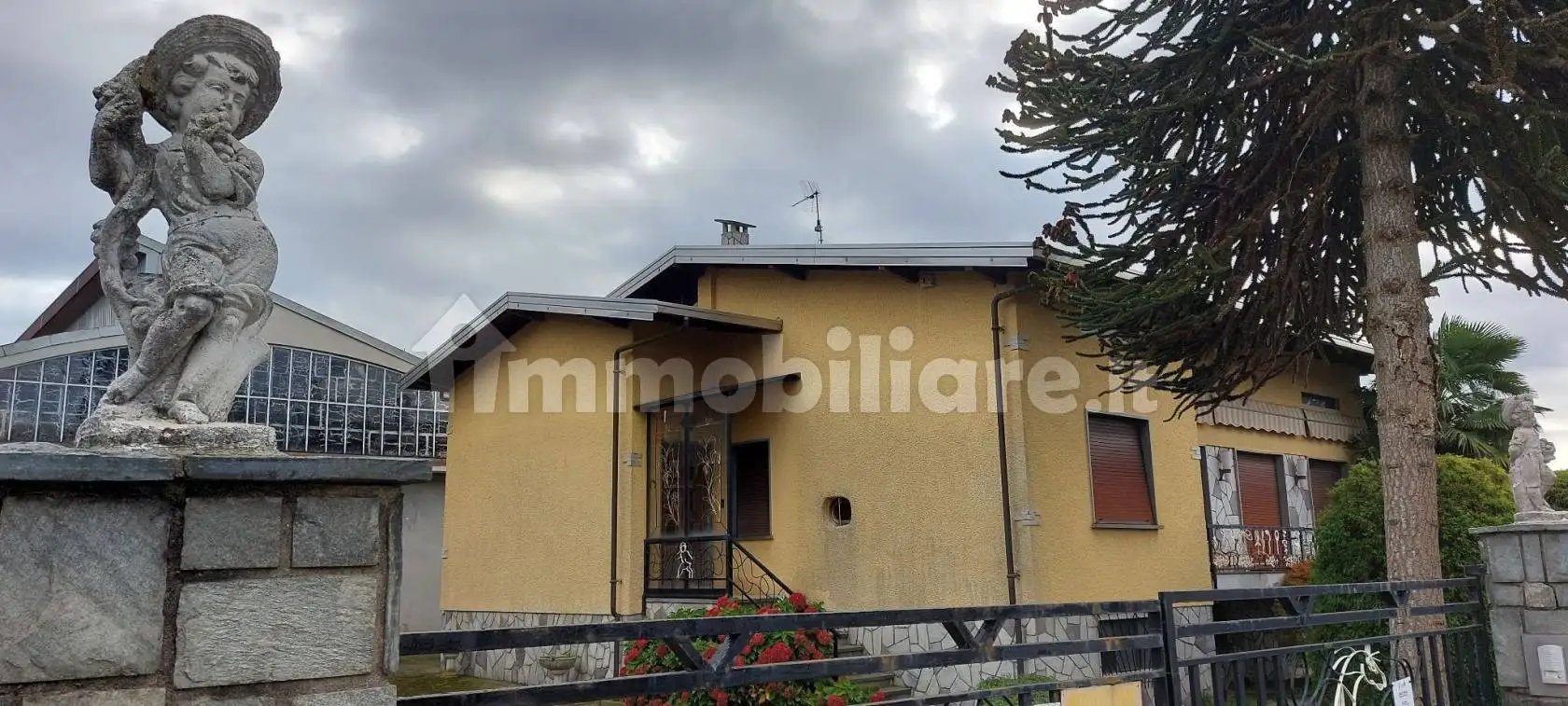 Villa unifamiliare via Cesare Battisti 81, Borgomanero, Briga Novarese - foto 3