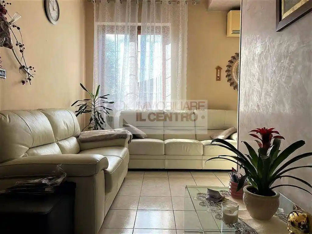 Casa indipendente in vendita a Castelnuovo Magra