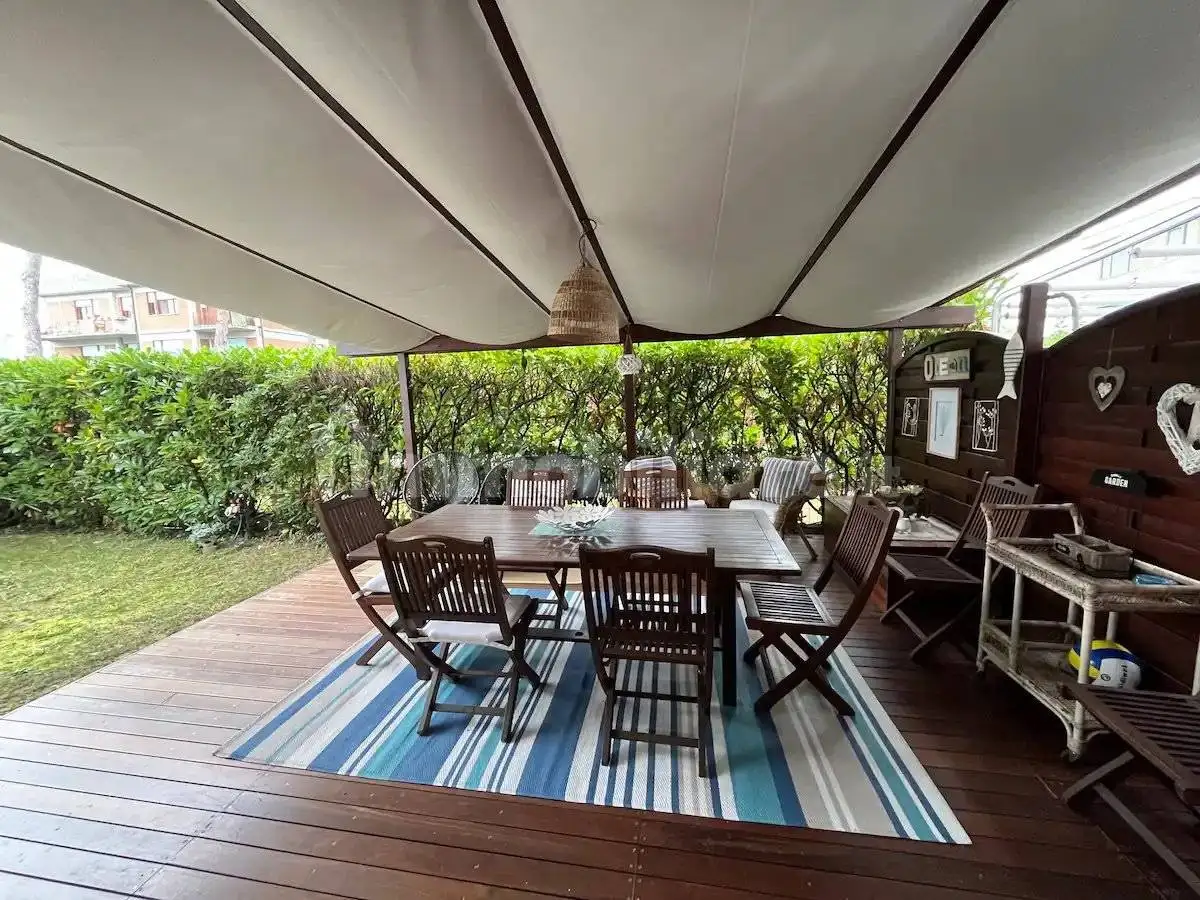 Appartamento in affitto a Montignoso