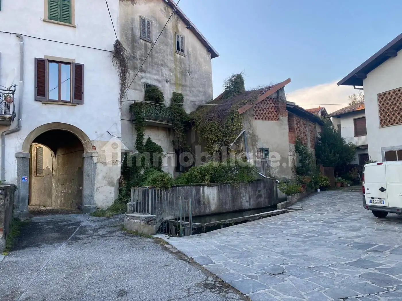 Rustico - Casale in vendita a Viganò