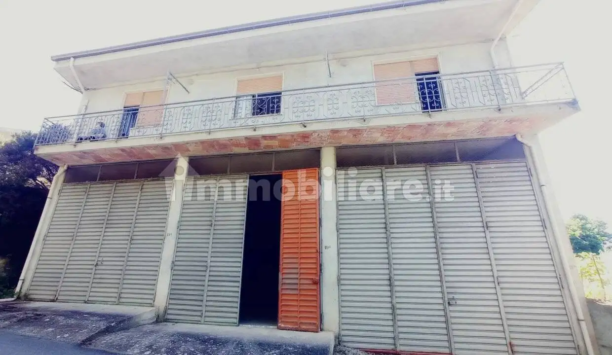 Casa indipendente in vendita a Placanica