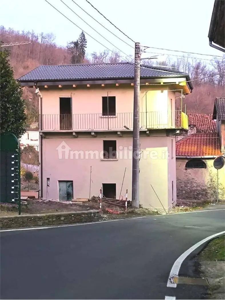 Casa indipendente in vendita a Vignone