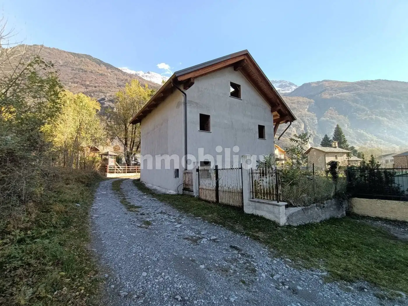 Casa indipendente in vendita a Novalesa