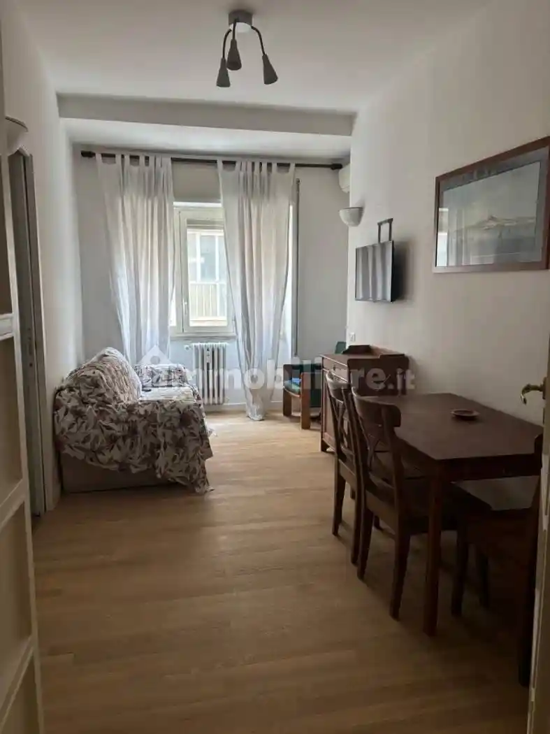 Trilocale via Chiatamone, Santa Lucia, Napoli - foto 4