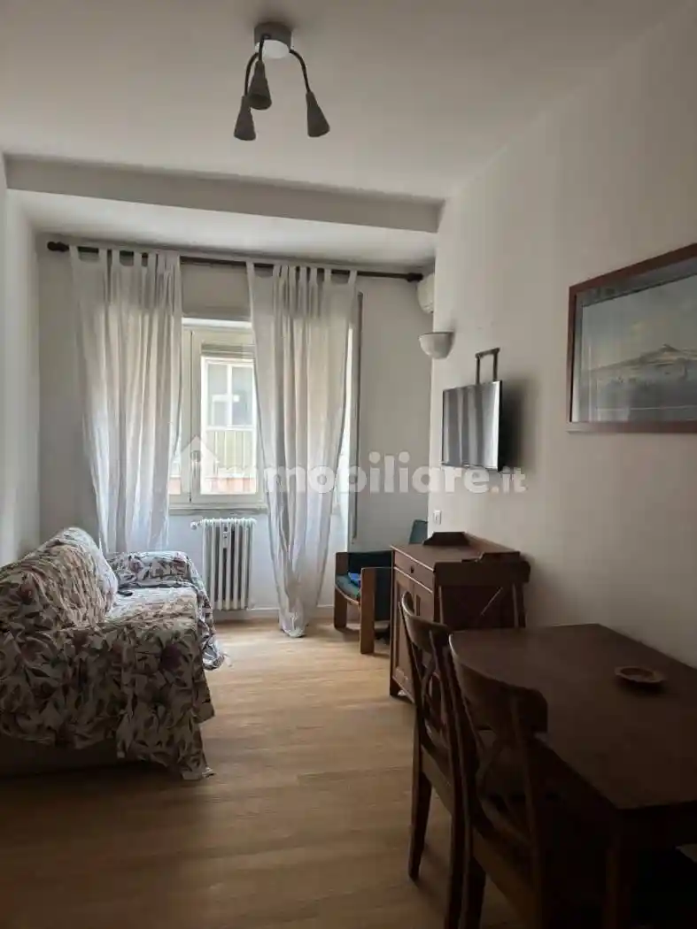 Trilocale via Chiatamone, Santa Lucia, Napoli - foto 5