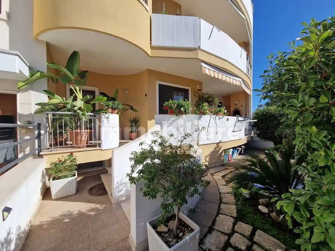 Villa in vendita a Turi